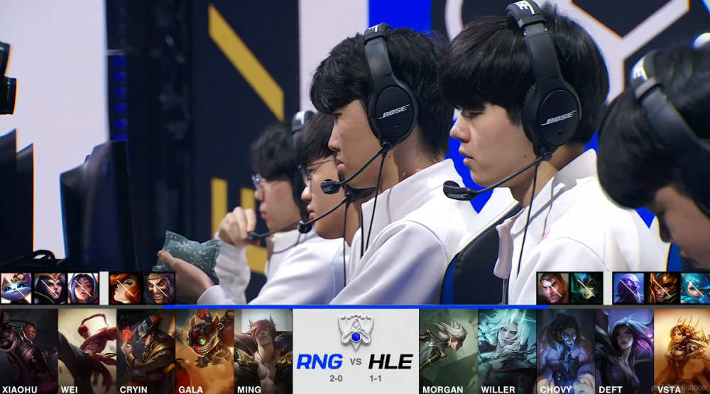 HLE血洗RNG,Kanavi团战一打五激烈交锋小组赛,留下经典瞬间 HLE血洗RNG,Kanavi团战一打五激烈交锋小组赛,留下经典瞬间