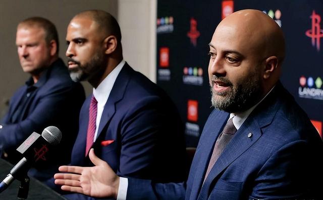 掘金轻取青岛队,范弗利特带队取胜 掘金轻取青岛队,范弗利特带队取胜